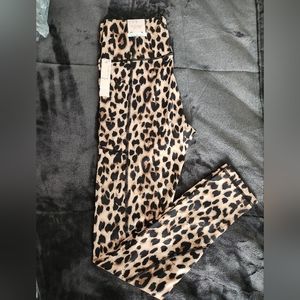 NWT Victoria's Secret Workout Leggings